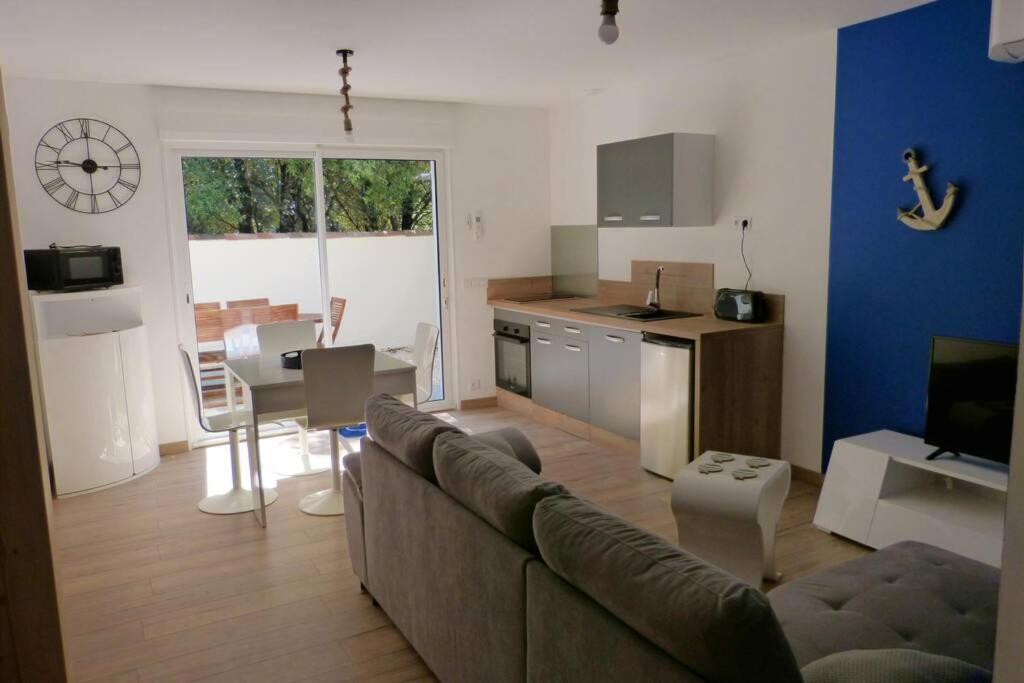 Gîte entièrement rénové sur le thème de la mer. Carpentras Extérieur photo